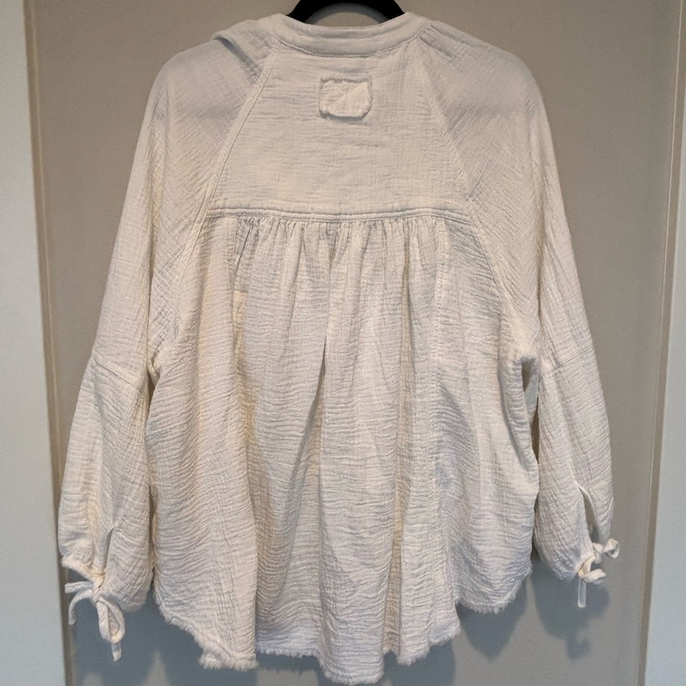 Aerie White Textured Shirt - Picture 2 of 7
